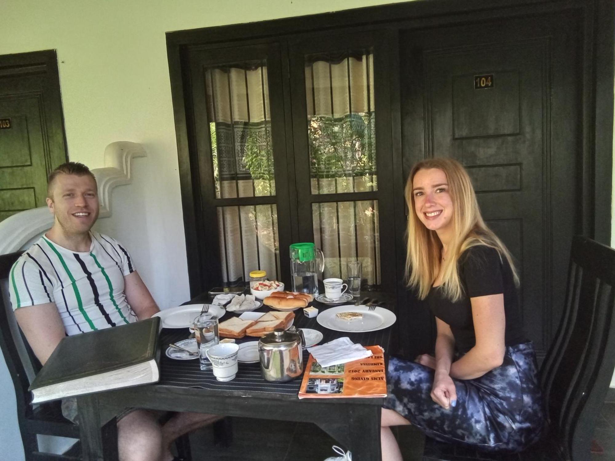 Amron Resort Sigiriya Værelse billede